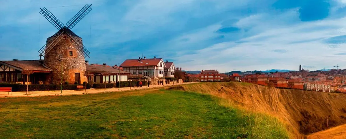 Amplio Y Elegante En Las Arenas Getxo Spain